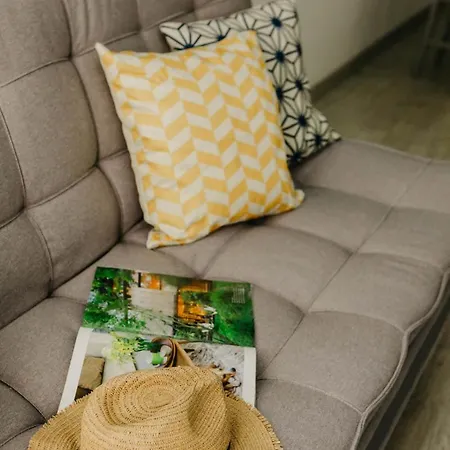 Apartment Dandy's Blue *