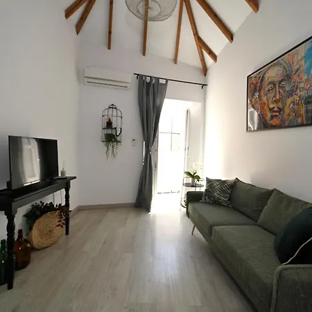 Dandy's Blue Apartment *